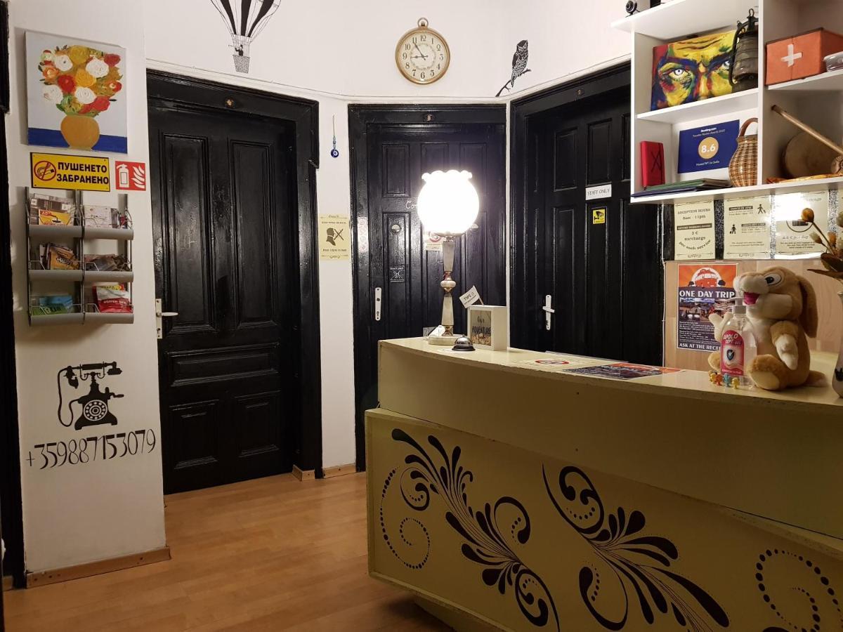"No Party & Many Rules" Hostel N1 Sofia Esterno foto